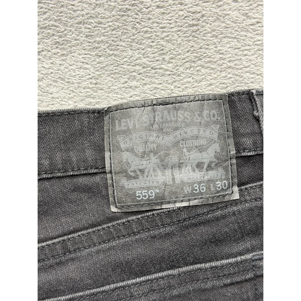 Levis‎ 559 Jeans Mens Measured 37x29 Black Straight Relaxed Denim Zip Fly